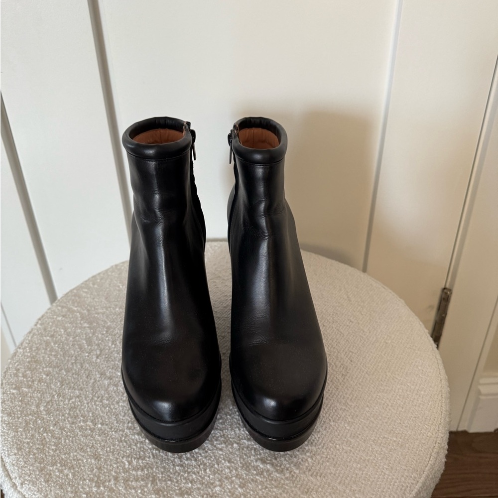Robert Clergerie Black Leather Wedge Boots - Picture 4 of 4